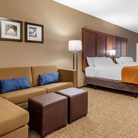 Comfort Suites Newnan Buitenkant foto