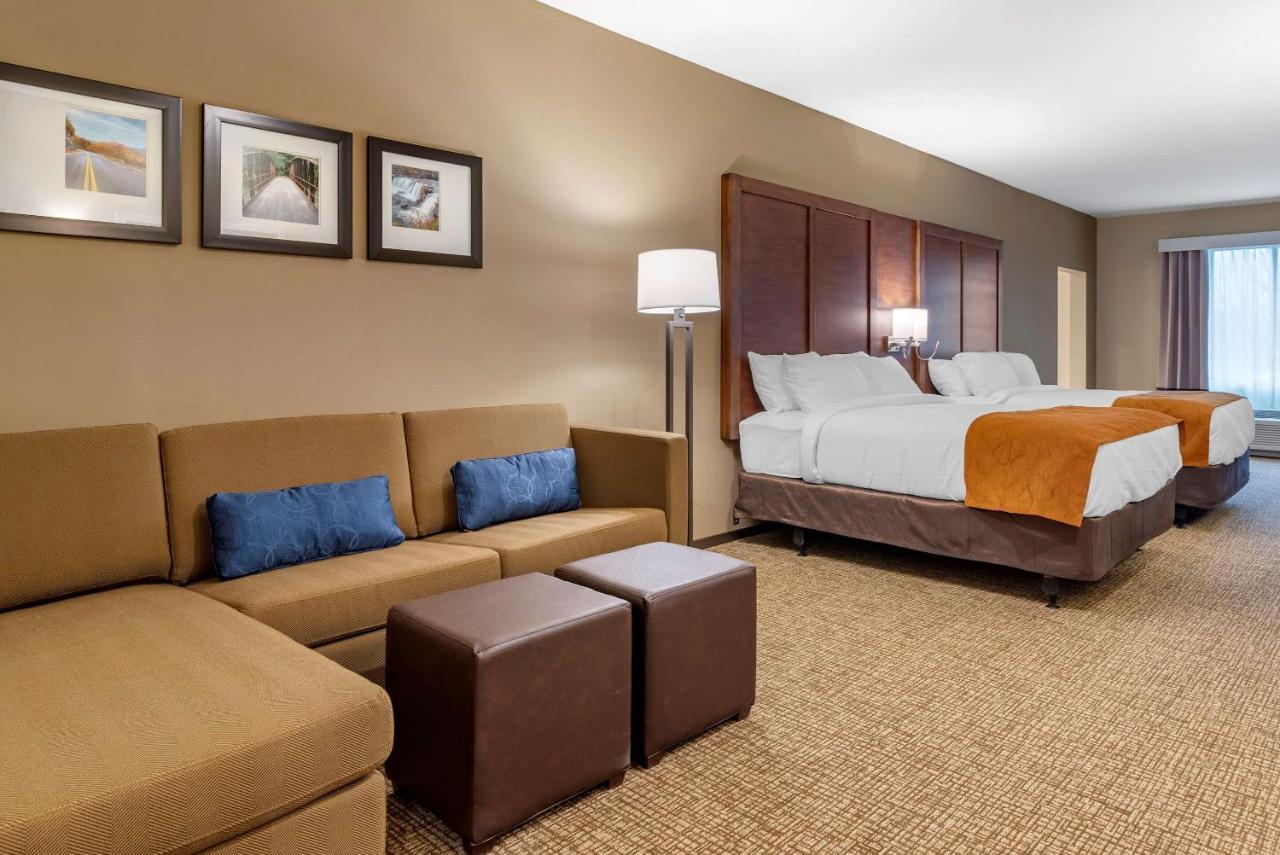 Comfort Suites Newnan Buitenkant foto