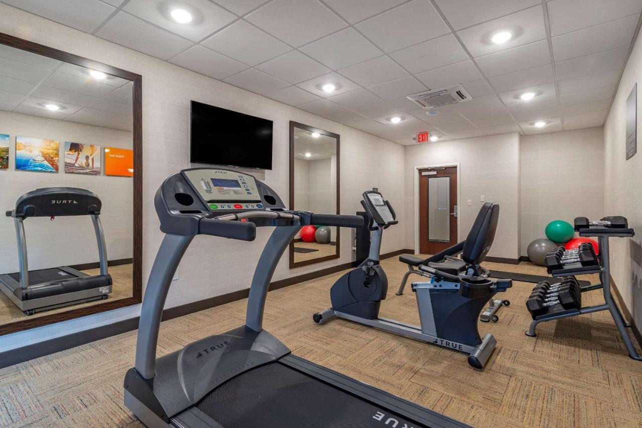 Comfort Suites Newnan Buitenkant foto
